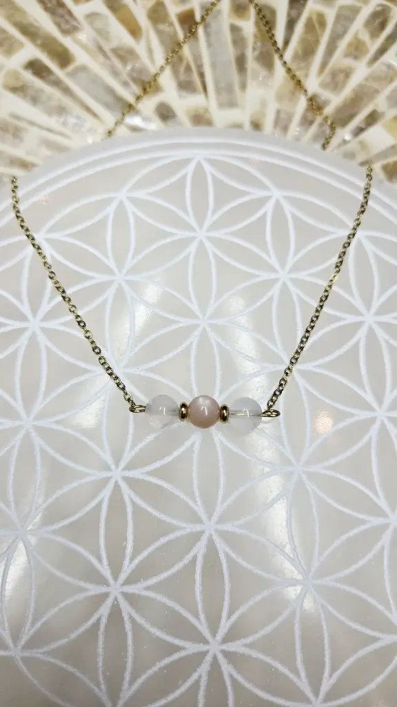 TERELIA DORE QUARTZ ROSE PIERRE DE LUNE 02.webp