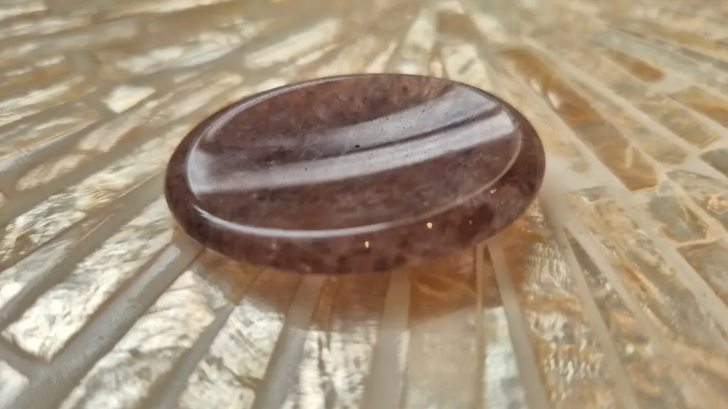 GALET ANTI STRESS 45 À 50MM QUARTZ FRAISE 