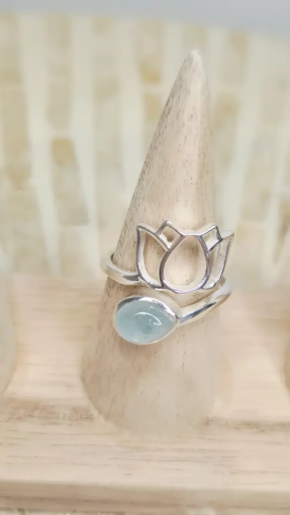 BAGUE ARGENT 925 LOTUS AIGUE MARINE NAMIBIE AA
