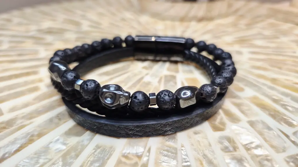 BRACELET HOMME NOXIS CUIR NOIR PIERRE DE LAVE A