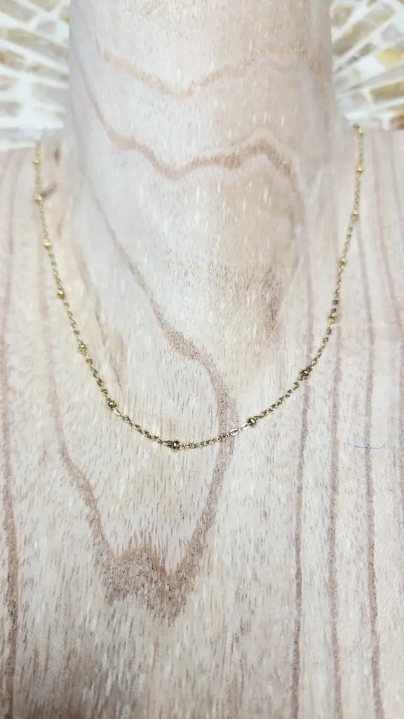 [BETAALBAREKRALEN 55468] CHAÎNE EN ACIER DORE INOXYDABLE BOULE DORE